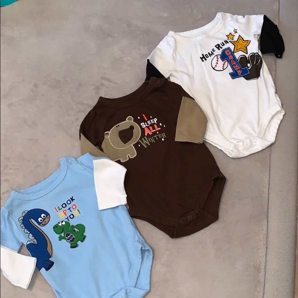 (2 for $15) Bundle of 3 Cute long sleeve onesies